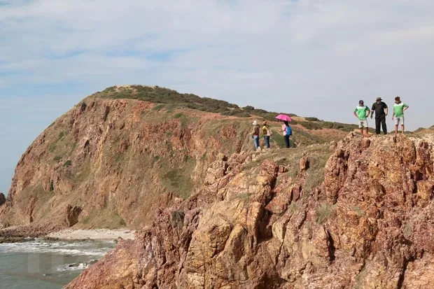 Du lich noi dia trong dip Tet Nguyen dan Tan Suu tang manh hinh anh 2