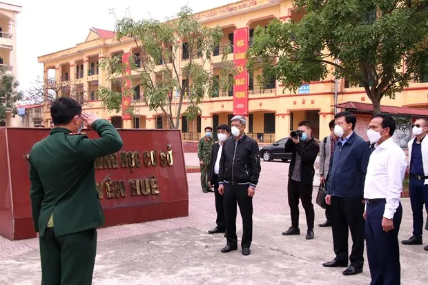 Bo Y te 'sat canh' giup Hai Duong vuot lan song COVID-19 hinh anh 3