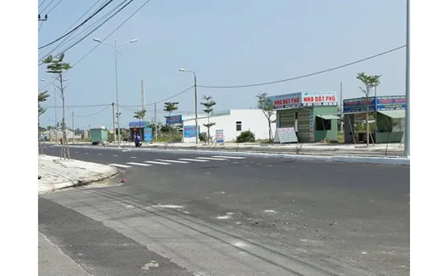 Quảng Nam yêu cầu không để xảy ra tình trạng sốt giá và bong bóng bất động sản - Ảnh: VGP/Lưu Hương