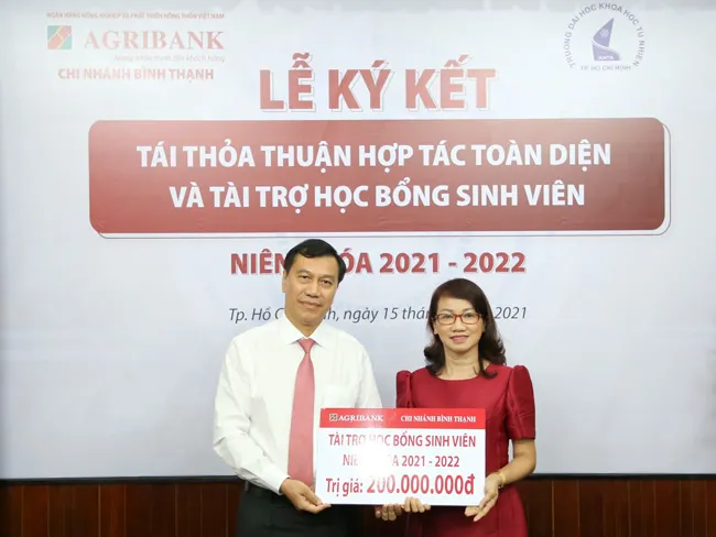 Agribank Chi nhánh Bình Thạnh ký thỏa thuận hợp tác Trường ĐH Khoa học Tự nhiên ảnh 1