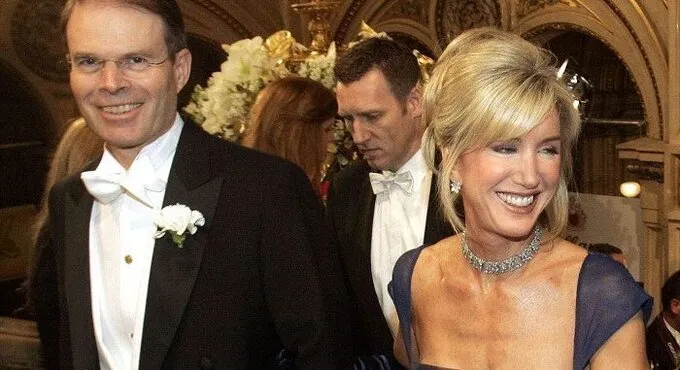 Những vụ ly hôn đắt giá nhất thế giới ảnh 9