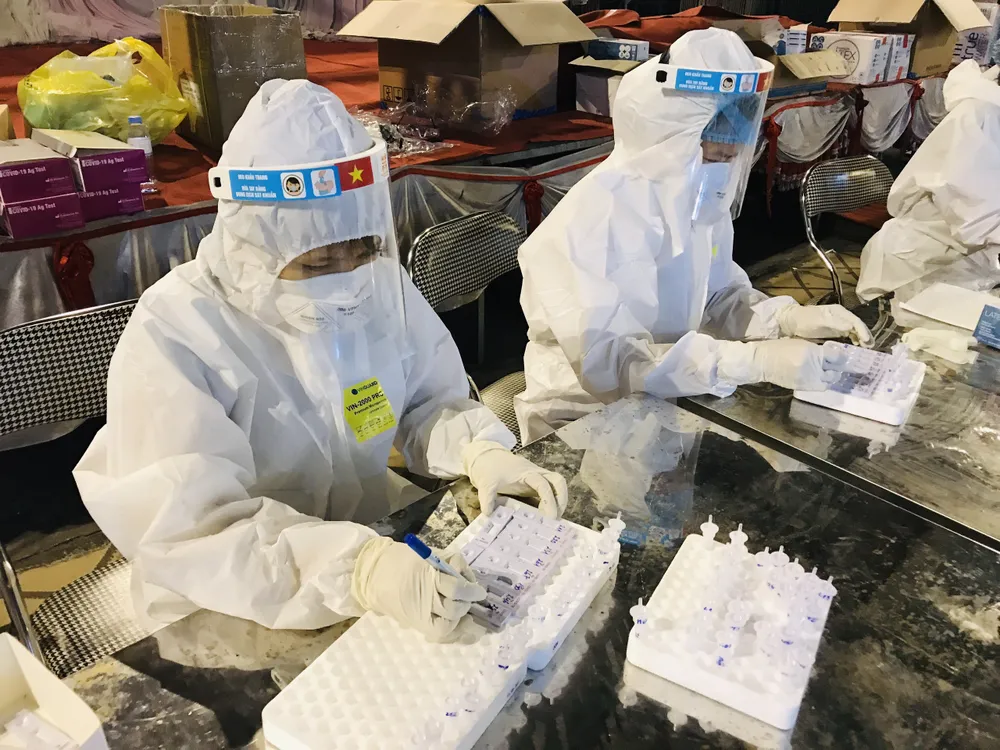 Thêm 9 ca nhiễm COVID-19 tại Bắc Ninh liên quan đến Bệnh viện Nhiệt đới trung ương ảnh 1