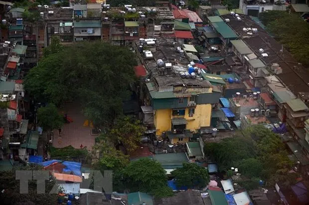 Nghi dinh moi co giup tang toc do cai tao chung cu cu? hinh anh 2