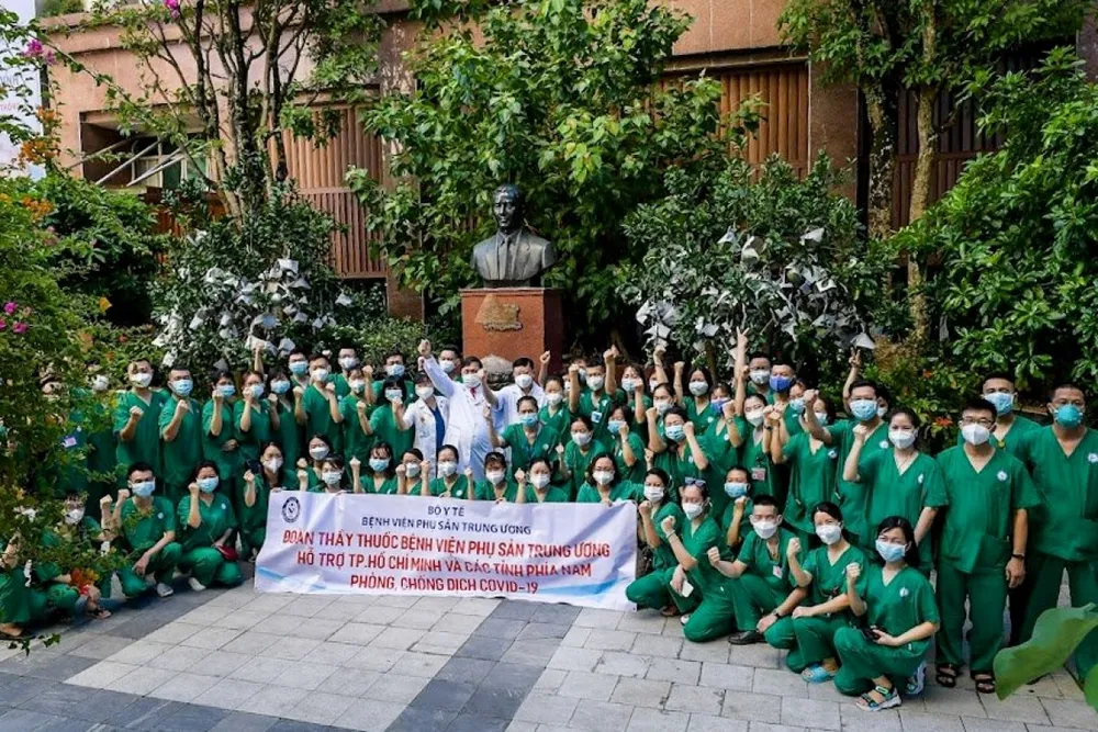 Bệnh viện Phụ sản Trung ương đã có 2 đoàn cán bộ y tế xuất quân vào hỗ trợ phòng, chống dịch COVID-19 tại các tỉnh miền Nam