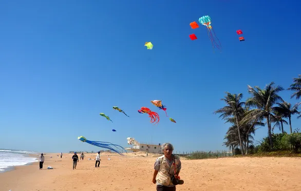 Bãi biển Hồ Tràm, Xuyên Mộc những ngày chưa xảy ra dịch COVID-19 - Ảnh: ĐÔNG HÀ