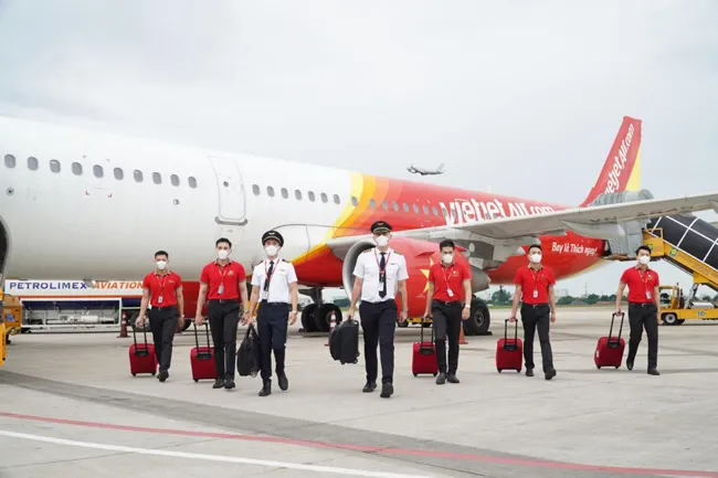Vietjet mở bán vé 15 đường bay từ 10-10 trên tất cả các kênh