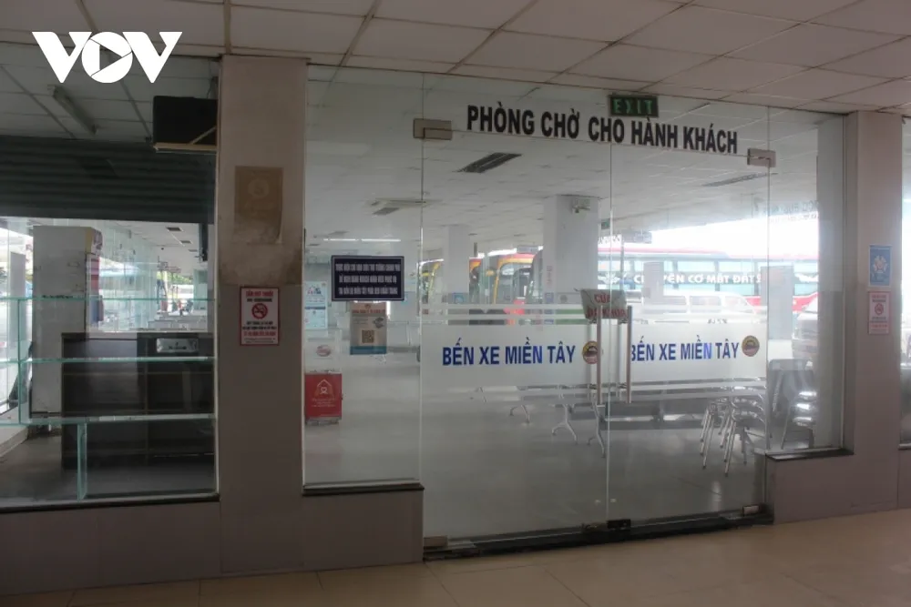 Vận tải khách liên tỉnh ảm đạm, chuyến xe 0 đồng ở TP.HCM bắt đầu hoạt động ảnh 4