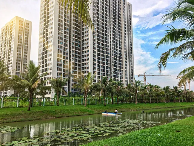 Địa ốc trước cơ hội “nổi sóng” dịp cuối năm ảnh 1