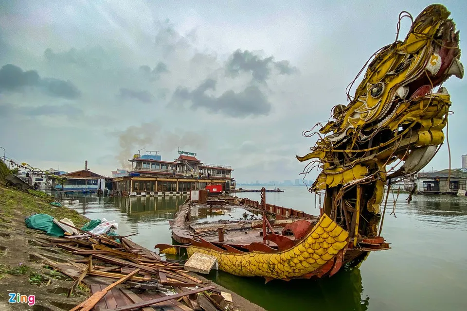 Tháo dỡ du thuyền bỏ hoang ảnh 2 Thao do du thuyen bo hoang anh 2