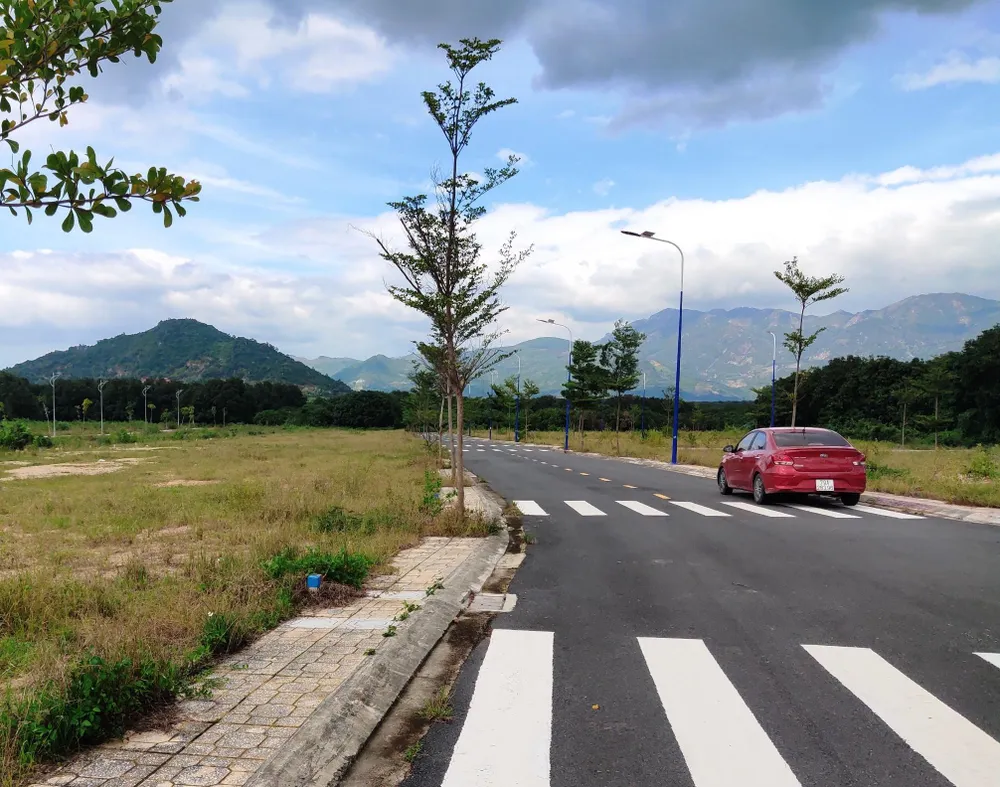 Tung tin 'đại bàng chúa làm tổ' để kích giá đất ở Nha Trang - ảnh 4