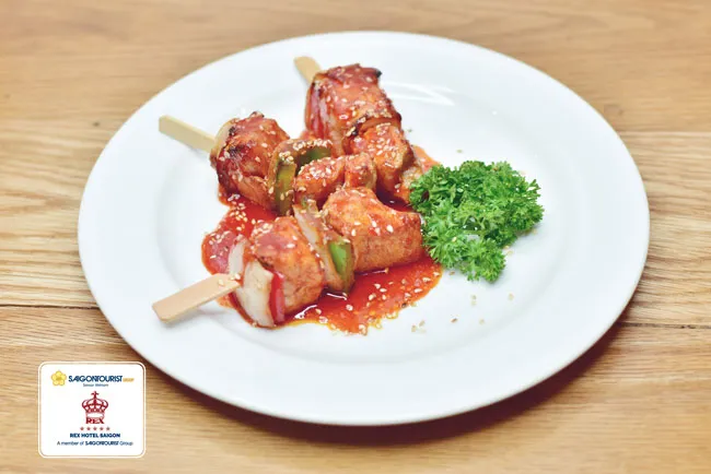 Món ăn đường phố tại khách sạn 5 sao ảnh 2