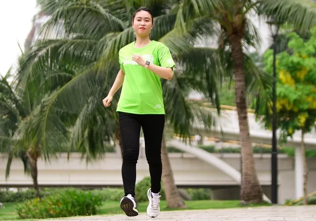 Tập luyện chạy bộ và tầm quan trọng của việc bù nước bù khoáng cho cơ thể ảnh 2