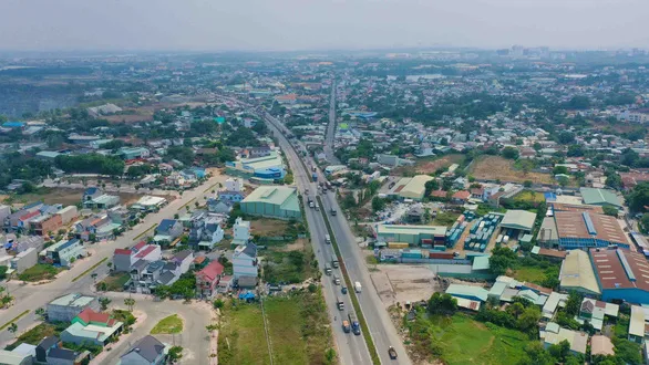 Đường vành đai 3 dài hơn 90km mới có một đoạn qua tỉnh Bình Dương đưa vào khai thác - Ảnh: Q.ĐỊNH