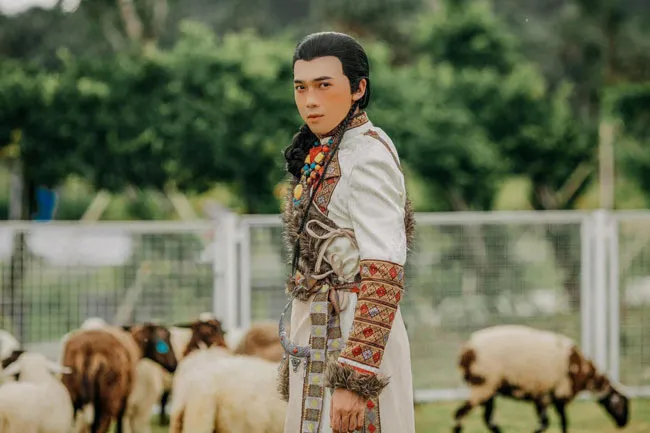 Mở cửa đón “sóng” du lịch an toàn ảnh 2