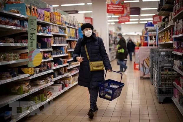 Dang tren da giam gia manh, vang co con 'lap lanh' trong nam 2022? hinh anh 2