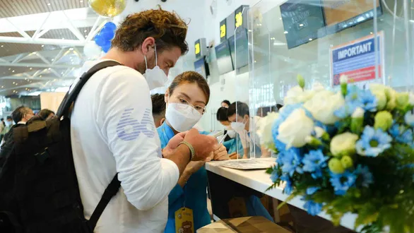 Hồi sinh du lịch Việt bằng cách nào? - Ảnh 3. Hồi sinh du lịch Việt bằng cách nào? - Ảnh 3.