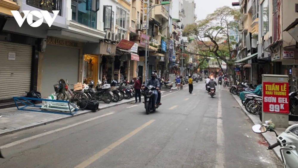 Lo lỗ vốn, nhiều chủ kinh doanh chưa dám mở cửa lại ảnh 4