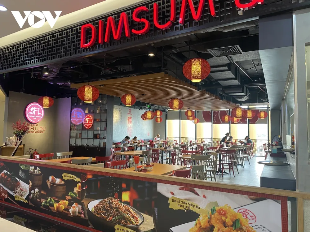 Điêu đứng vì dịch Covid-19, nhiều nhà hàng đóng cửa, DN “tháo chạy” ảnh 5