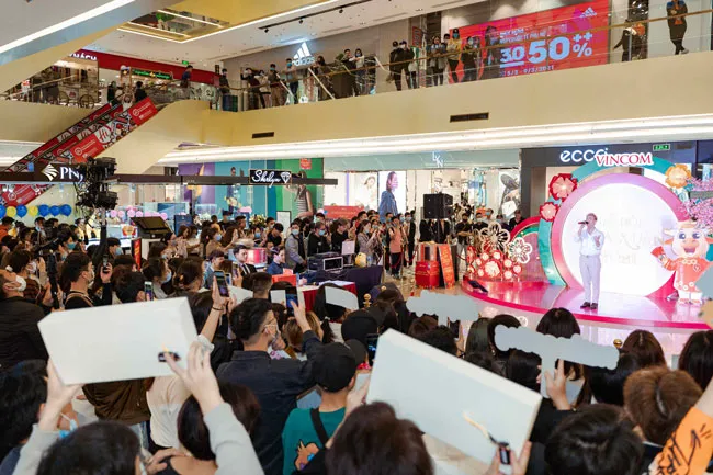 Mua sắm bất tận dịp nghỉ lễ ảnh 1