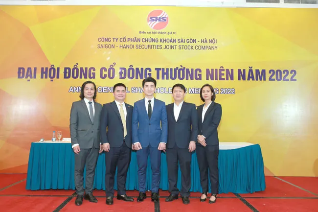 Ông Đỗ Quang Hiển từ nhiệm Chủ tịch HĐQT SHS ảnh 2