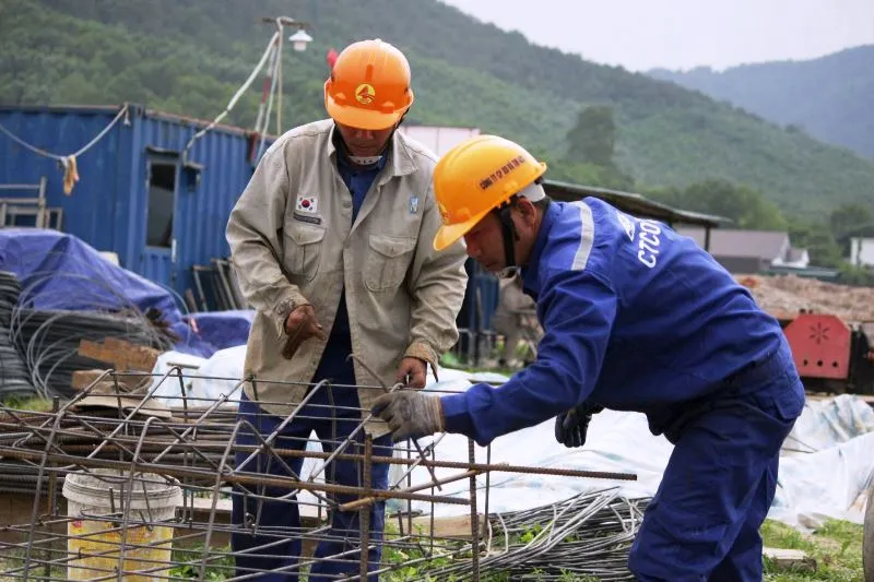 “Bão giá” vật liệu cản trở thi công cao tốc bắc-nam -0
