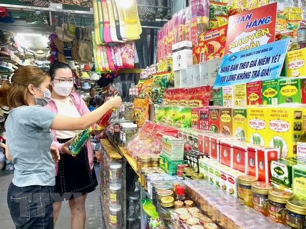 Cho Dong Ba - diem den du lich truyen thong hap dan o Thua Thien-Hue hinh anh 2