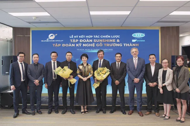 Sunshine Group ký kết hợp tác chiến lược Tập đoàn Kỹ nghệ Gỗ Trường Thành ảnh 4