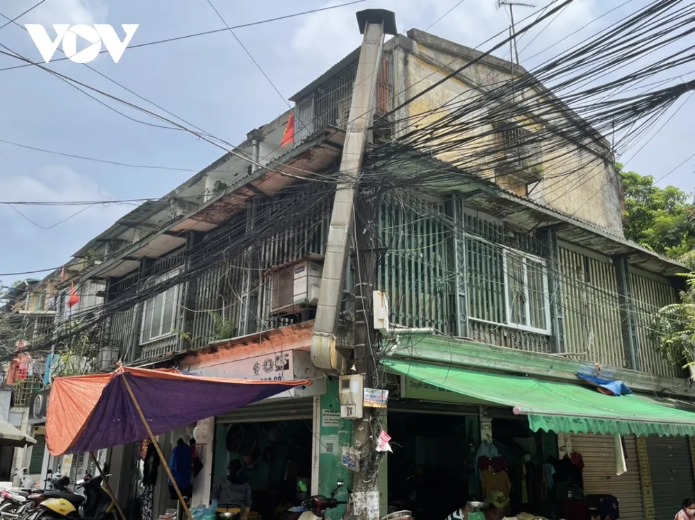 hiem hoa chay no tu nhung chuong cop tren chung cu va nha tap the cu hinh anh 18