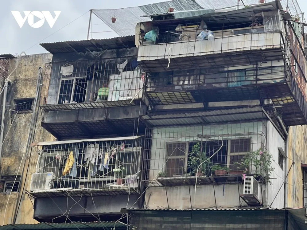 hiem hoa chay no tu nhung chuong cop tren chung cu va nha tap the cu hinh anh 5