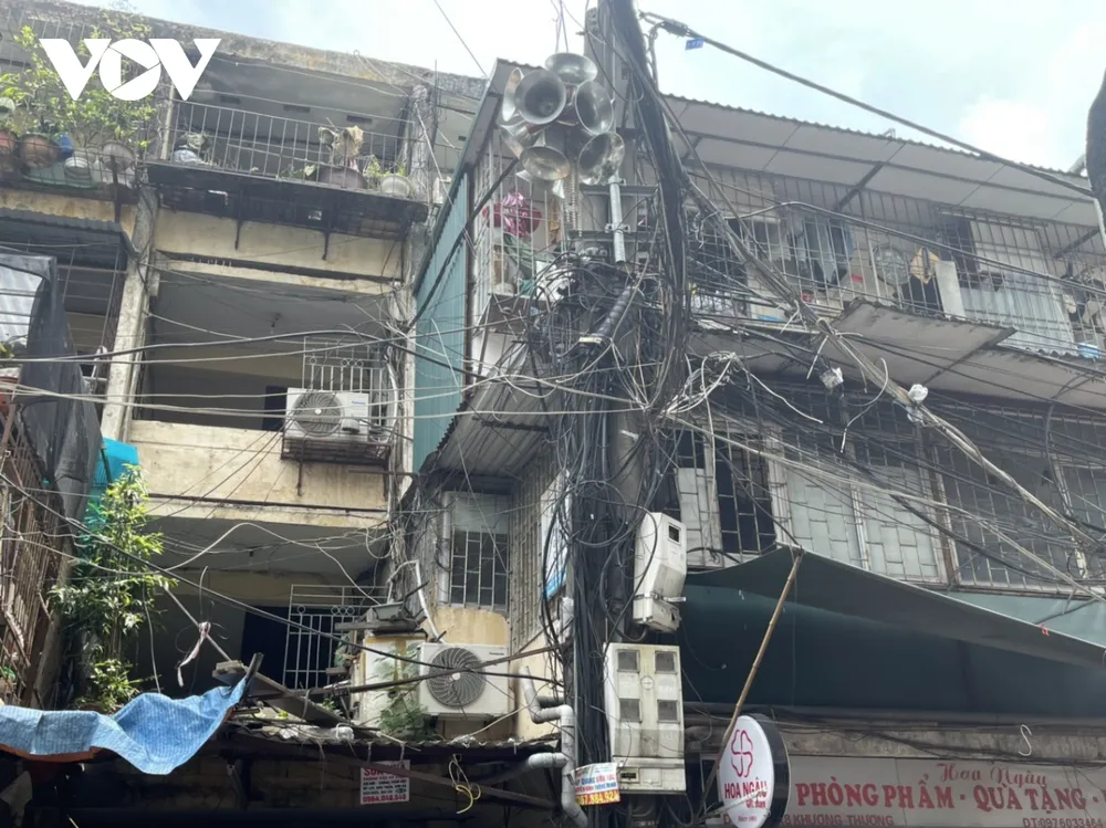 hiem hoa chay no tu nhung chuong cop tren chung cu va nha tap the cu hinh anh 16