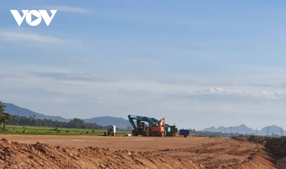 gia vat lieu len cao, thi cong cao toc bac-nam gap kho hinh anh 2