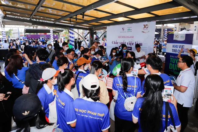 NovaGroup góp phần thúc đẩy kinh tế, chuyển dịch cơ cấu lao động địa phương ảnh 2