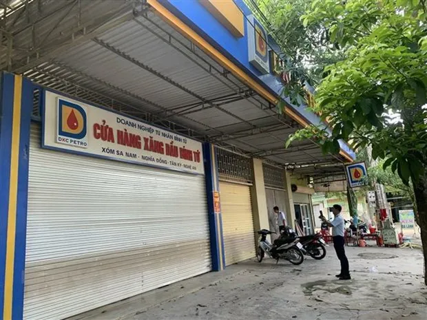 'Va lo hong' trong hoat dong quan ly, dieu hanh gia xang dau hinh anh 2