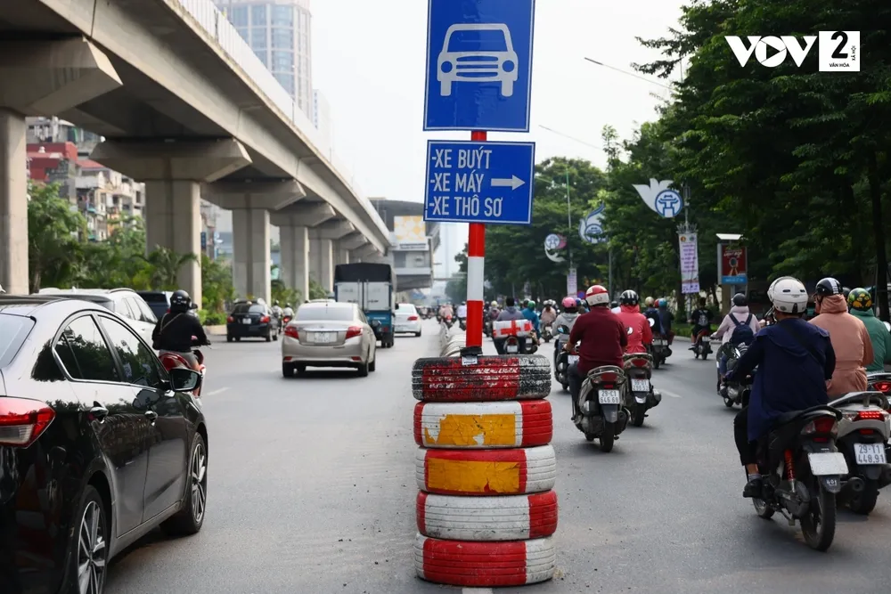 Phân làn ở Hà Nội, “thí điểm” mãi vẫn không hết ùn tắc ảnh 3