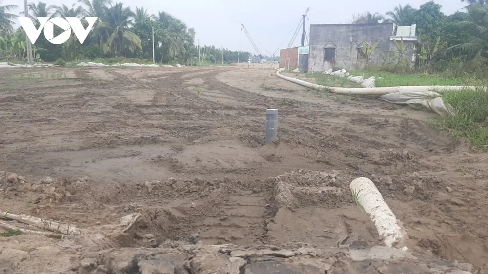 Dự án cầu Rạch Miễu 2 thi công chậm do gặp khó về mặt bằng và nguồn cát ảnh 2