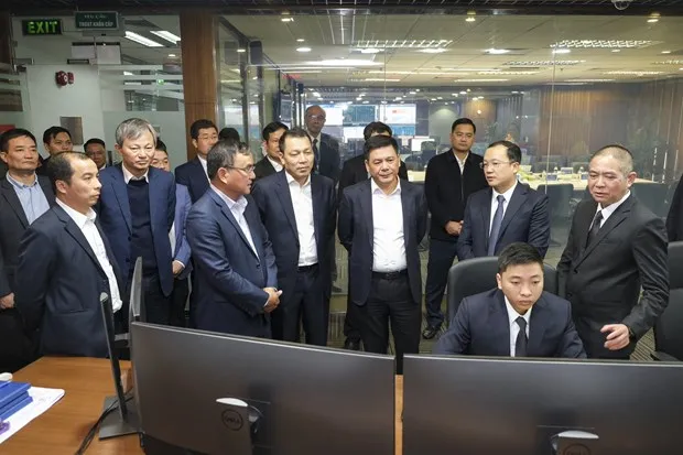 EVN: Nhu cầu tiêu thụ điện dịp Tết Nguyên đán sẽ thấp hơn ngày thường ảnh 1