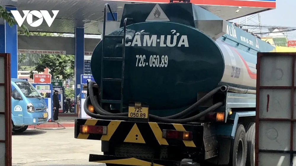 Bộ Công Thương nhận thấy phương án quy định mức chiết khấu cố định hoặc tối thiểu trong kinh doanh xăng dầu sẽ bảo đảm lợi ích và được sự ủng hộ của các đại lý bán lẻ.