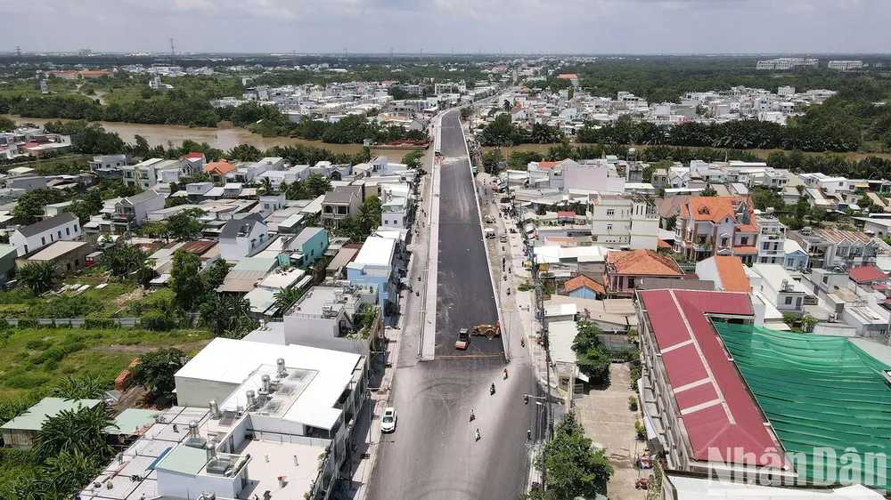 Cầu Long Kiểng là một trong những dự án giao thông quan trọng ở cửa ngõ phía nam Thành phố Hồ Chí Minh. Sau khi hoàn thành đưa vào sử dụng cầu Long Kiểng sẽ giúp kết nối tỉnh Long An, huyện Nhà Bè, quận 7 với trung tâm Thành phố Hồ Chí Minh.