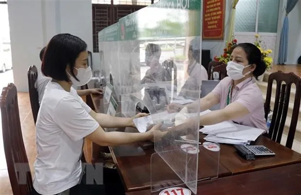 Một trong 17 điểm giao dịch của Ngân hàng Chính sách huyện Đà Bắc tại xã Giáp Đắt giúp cho việc tiếp cận nguồn vốn vay chính sách của bà con nhân dân trở nên dễ dàng và thuận tiện. (Ảnh: Trọng Đạt/TTXVN)