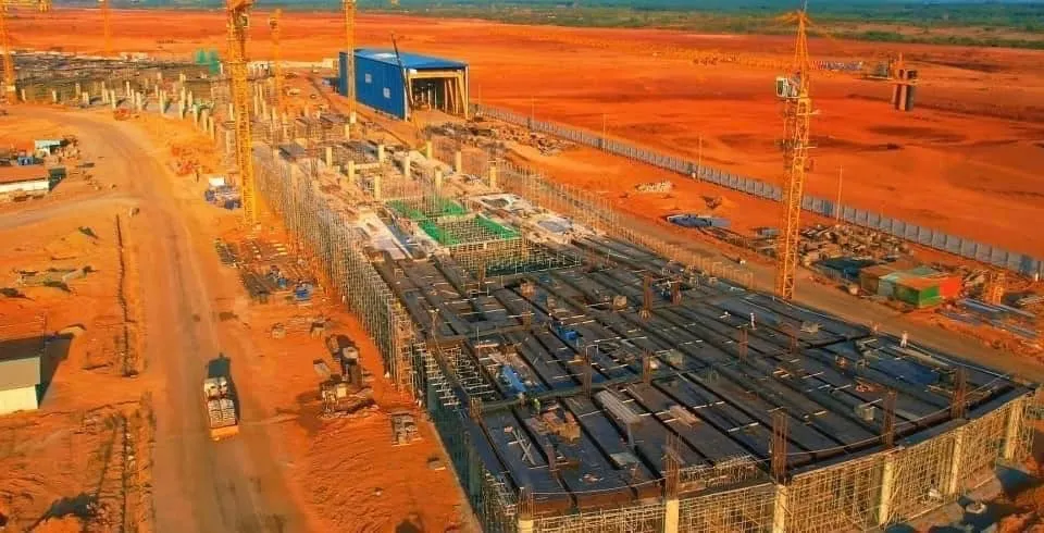 Giai đoạn 1 sân bay Long Thành có công suất 25 triệu khách/năm, sau đó nâng lên 50 triệu khách/năm vào giai đoạn 2 và giai đoạn 3 là 100 triệu khách/năm.