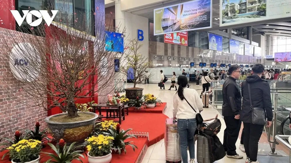 Nhiều chuyến bay dịp Tết nguyên đán Ất Tỵ đến thời điểm này có tỷ lệ lấp đầy chỗ lên đến 70-80%.