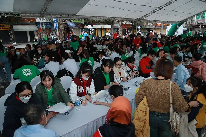 Manulife mang hơn 3.000 suất khám sức khỏe miễn phí đến Hà Nội