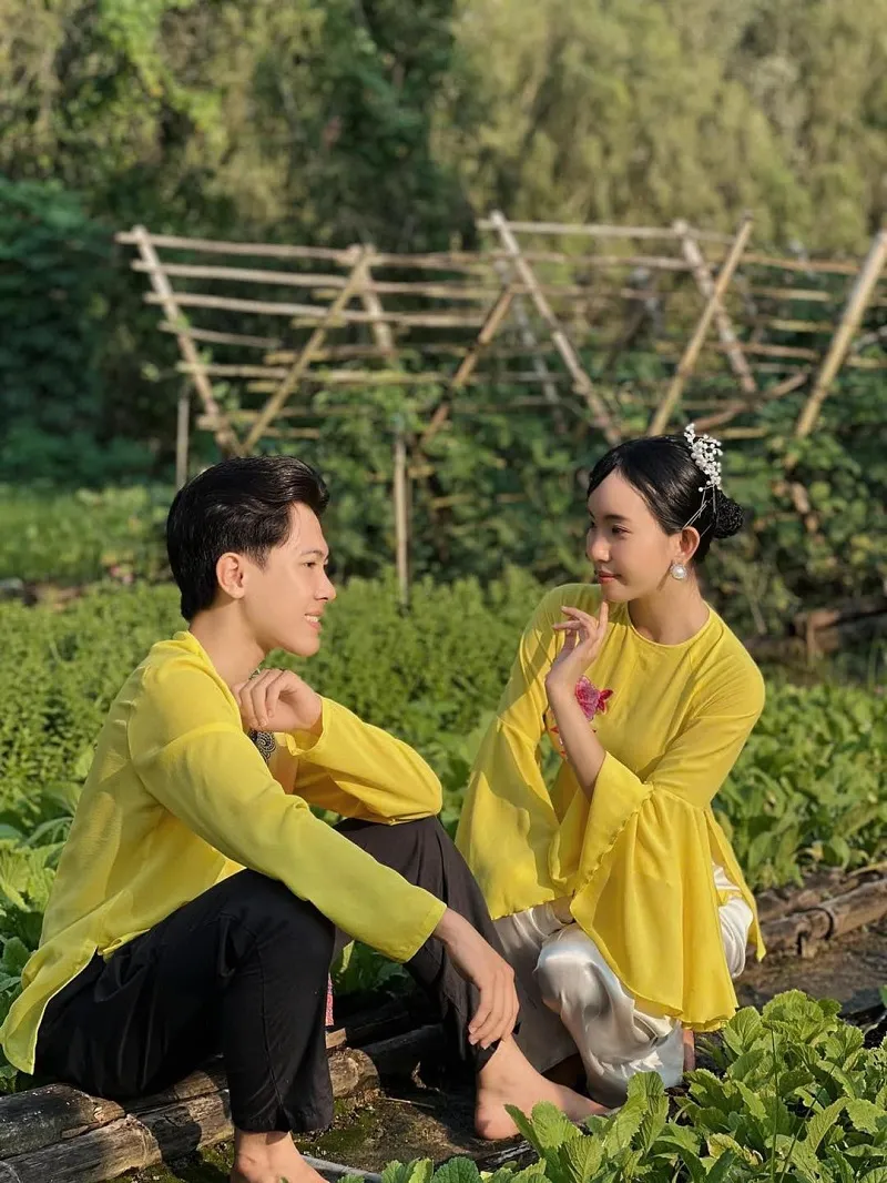 6.Chỉ cần giơ máy ảnh lên, tạo dáng là đã có ảnh đẹp .jpg