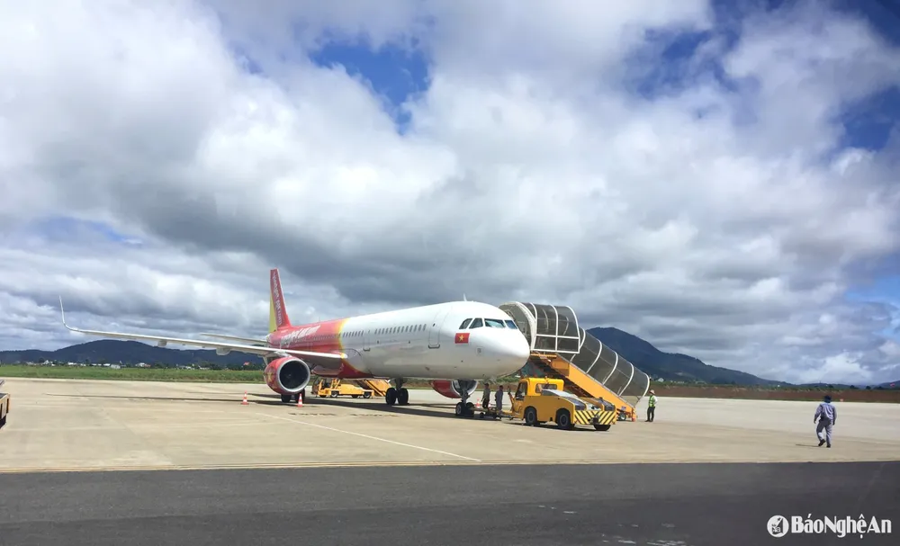 Đóng cửa 6 tháng Sân bay Vinh