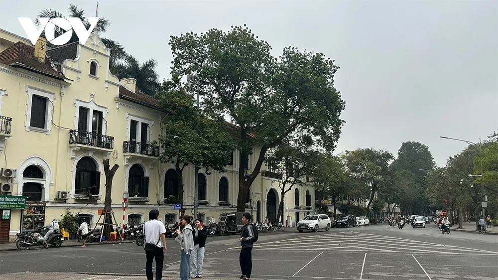 Trụ sở Sở Văn hóa- Thể thao Hà Nội trên phố Đinh Tiên Hoàng