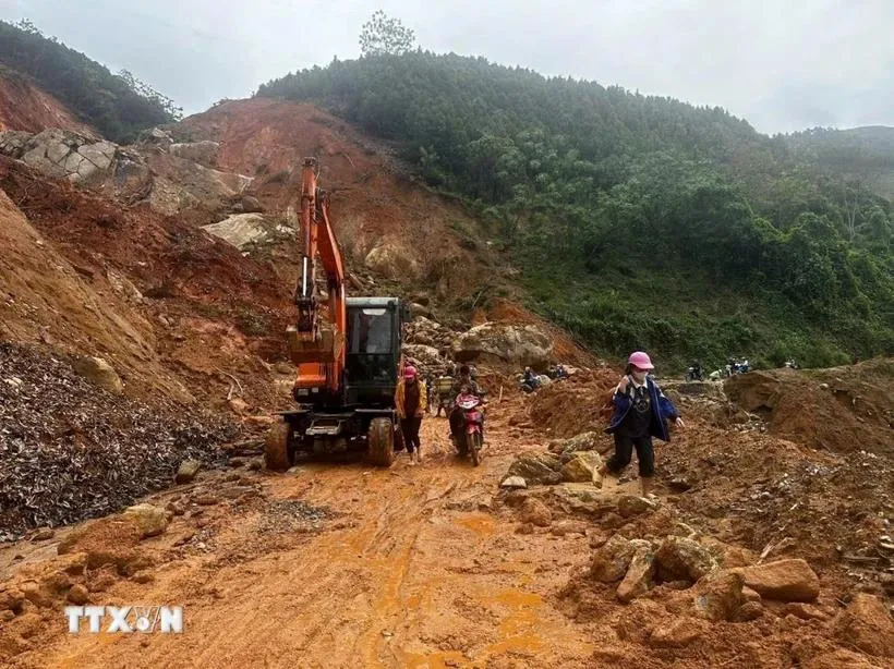 Đề phòng lũ quét, sạt lở đất ở 5 tỉnh miền Trung, Tây Nguyên