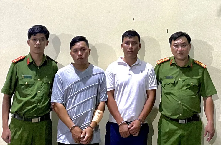 Hành trình 4 giờ truy bắt 2 anh em cướp tiệm vàng giữa Sài Gòn