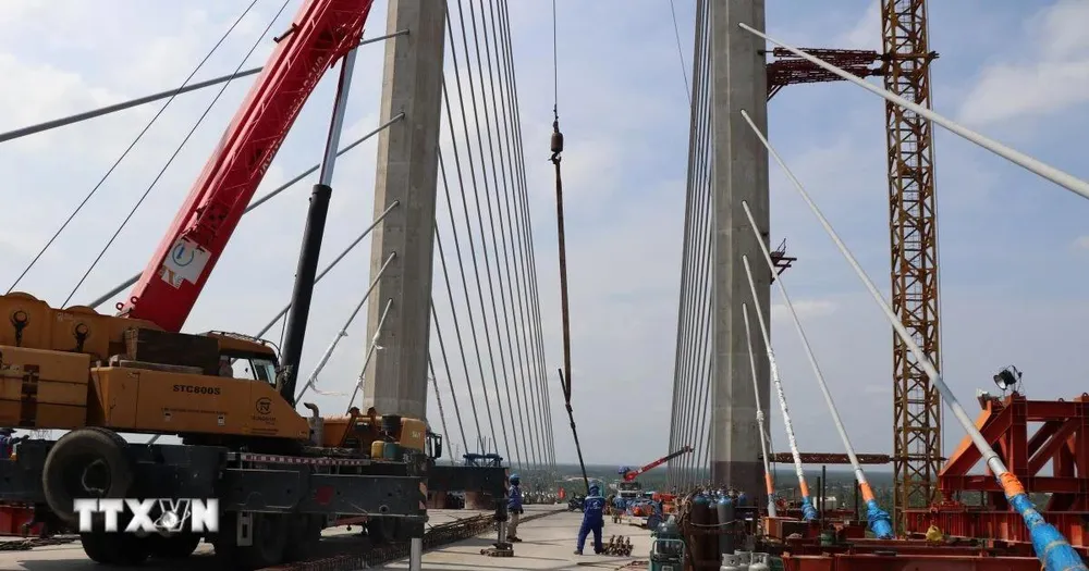 Cầu Rạch Miễu 2. (Ảnh: Công Trí/TTXVN) 