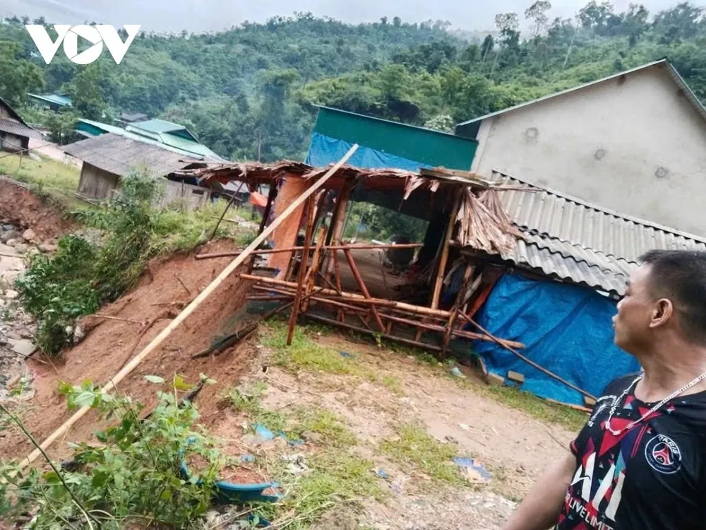 Lũ quét liên tiếp 2 ngày tại Nghệ An tàn phá nhiều bản làng