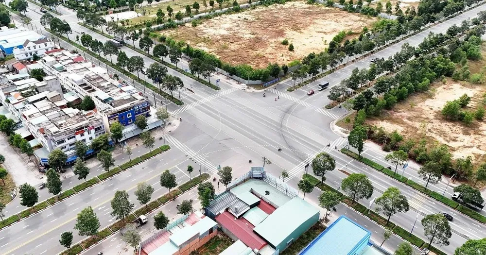 Điểm giao đường Vành đai 4 Thành phố Hồ Chí Minh với đường Mỹ Phước-Tân Vạn. (Ảnh: Hồng Đạt/TTXVN)